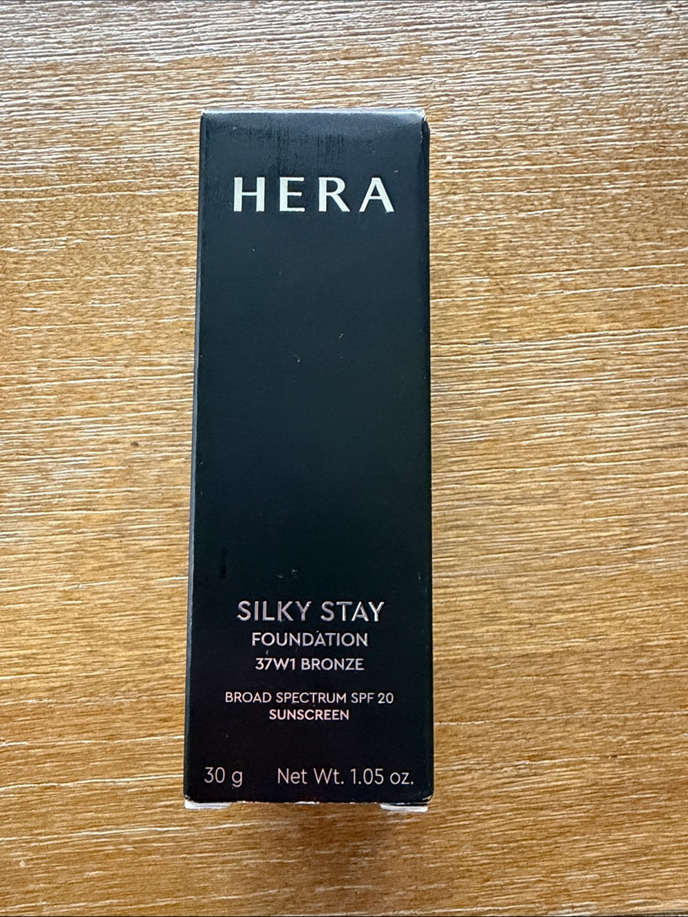 Hera Collection Silky Stay Foundation - Bronze